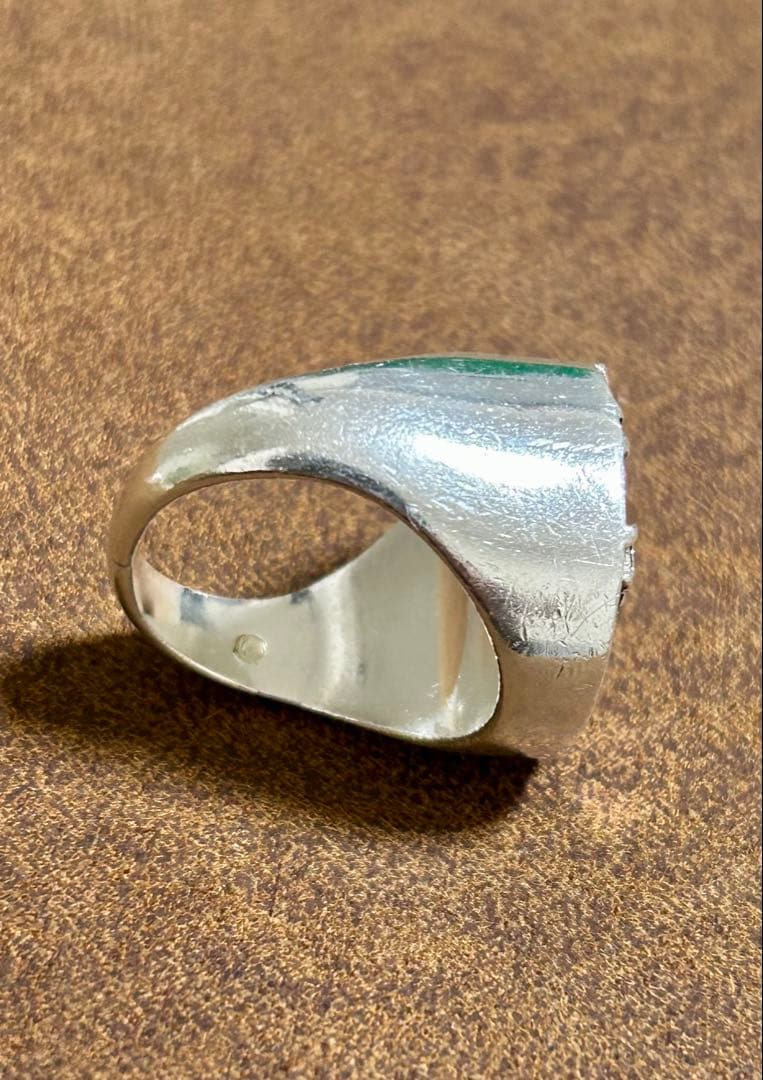 い*ら様 【Maison Margiela】ロゴスタンプ エングレイブドシグネッ