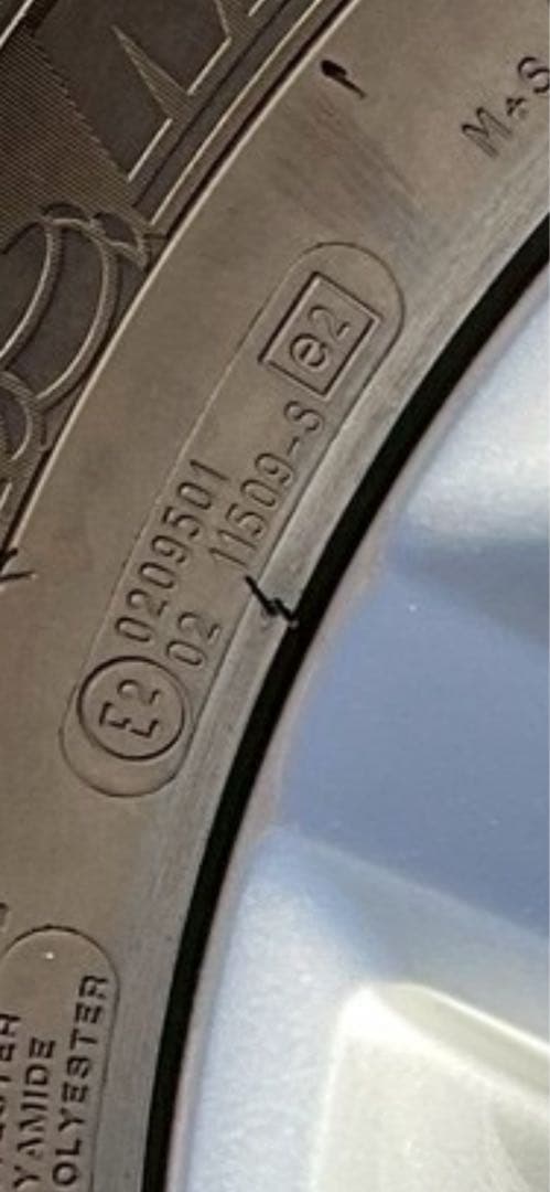 ミシュラン スタッドレスタイヤ 15インチ フォルクスワーゲンホイール