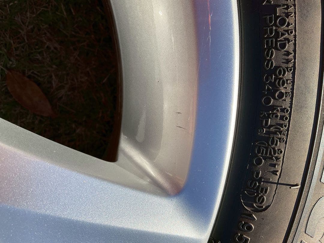 ミシュラン スタッドレスタイヤ 15インチ フォルクスワーゲンホイール