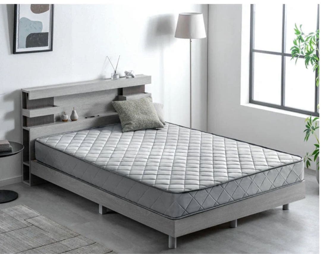 【新品・未使用】マットレス　クイーン