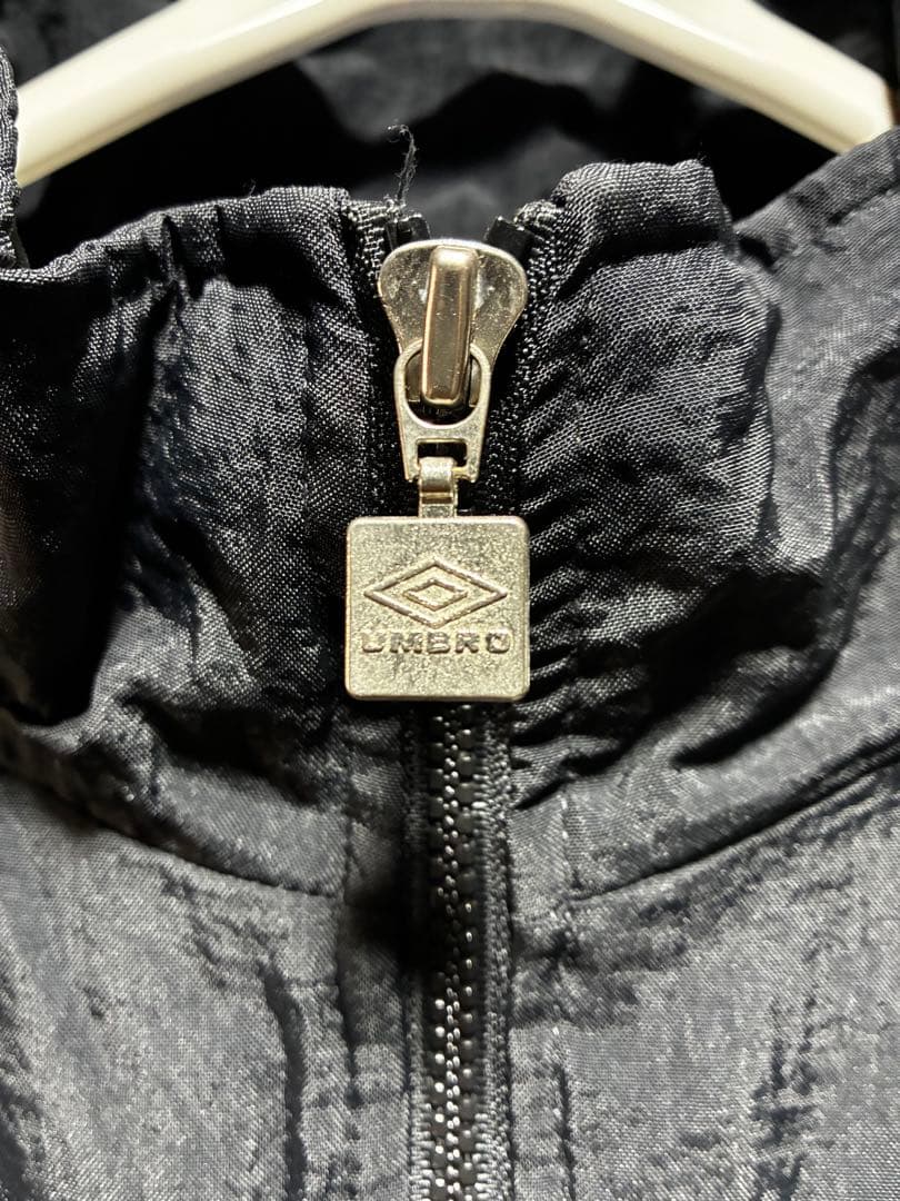 90s UMBRO ハイネック中綿ジャケット【最高デザイン】超レア