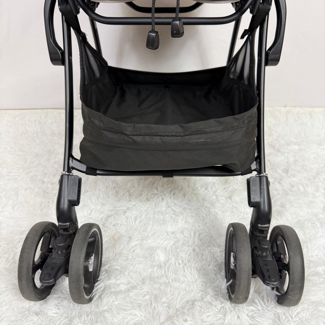 「美品」aprica アップリカ　ラクーナ　クッション　フリー　プラス