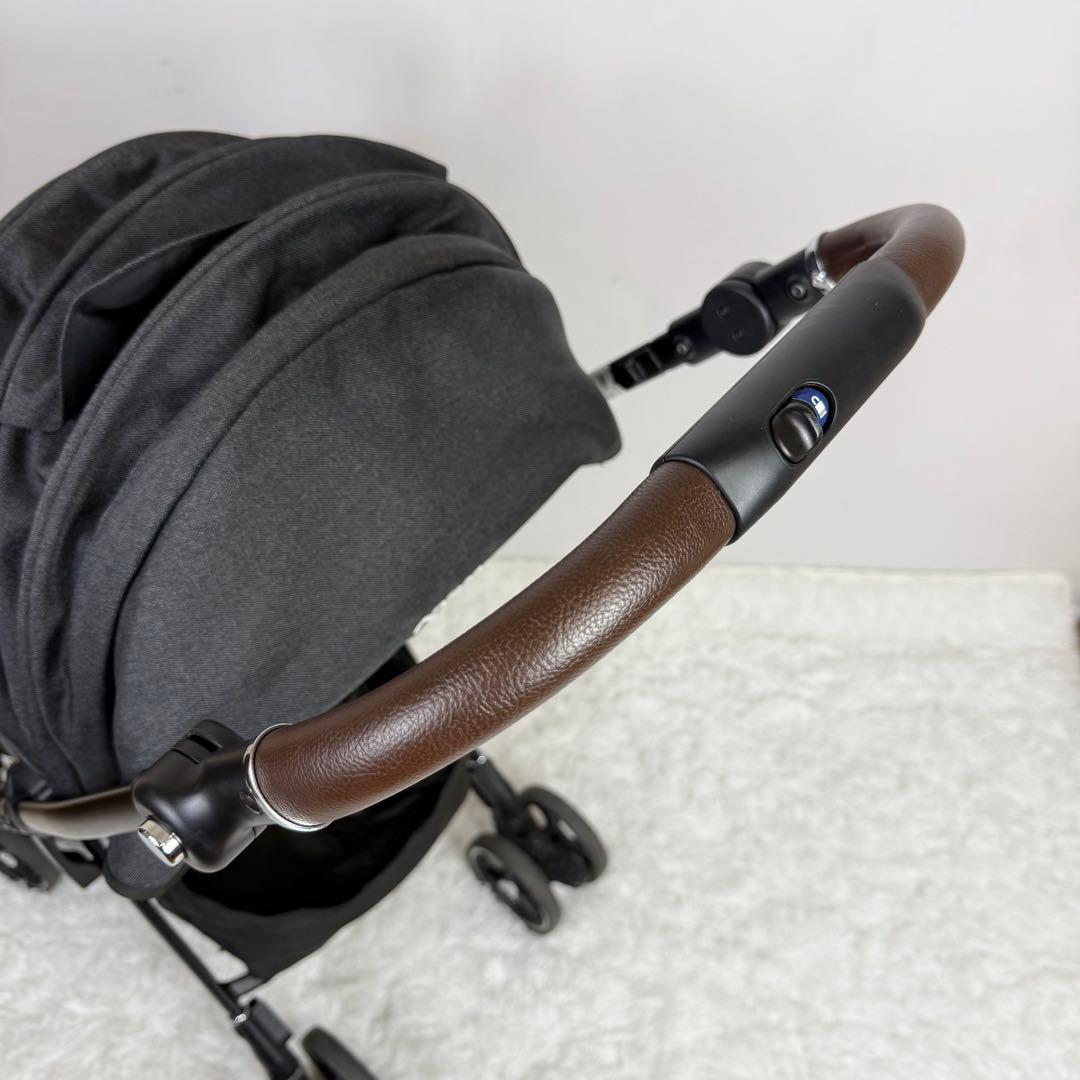 「美品」aprica アップリカ　ラクーナ　クッション　フリー　プラス