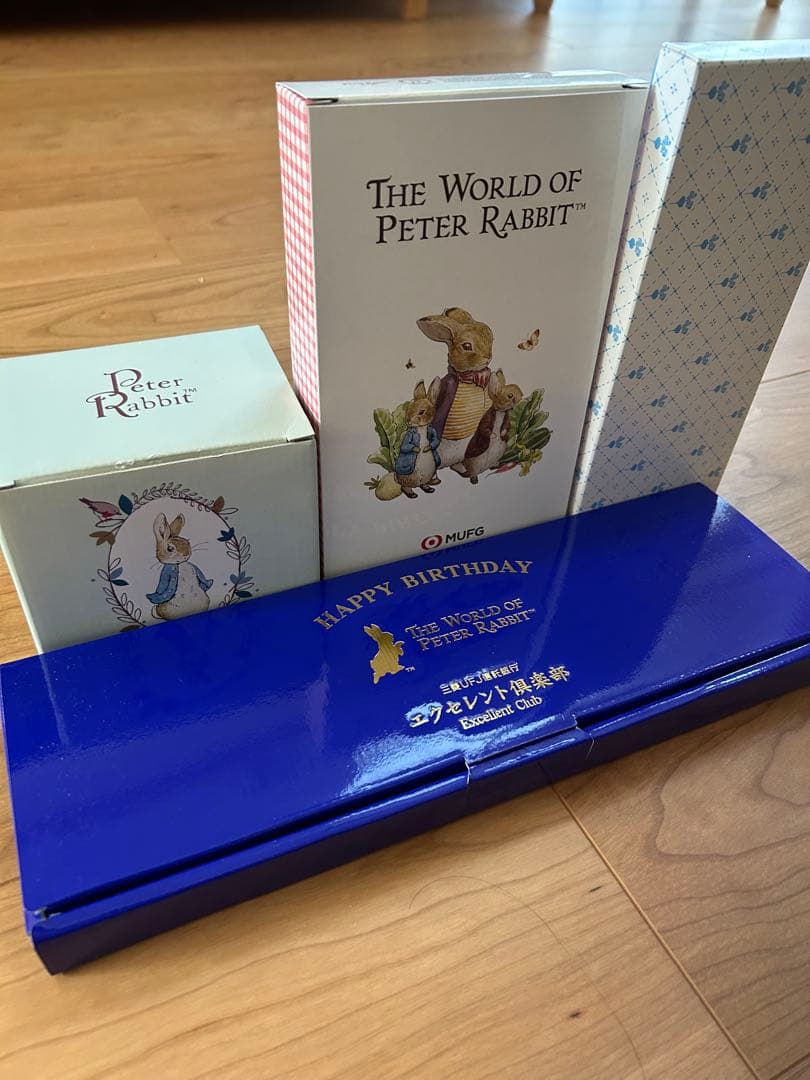 ピーターラビット 小皿、フォーク、ナイフ、マグカップ、タオルセット非売品