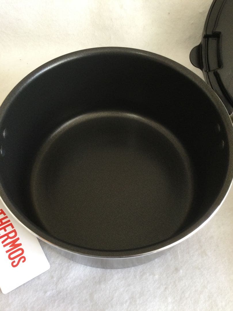 サーモス　シャトルシェフ　KJB-3001 フッ素加工内鍋　未使用　3〜5人分