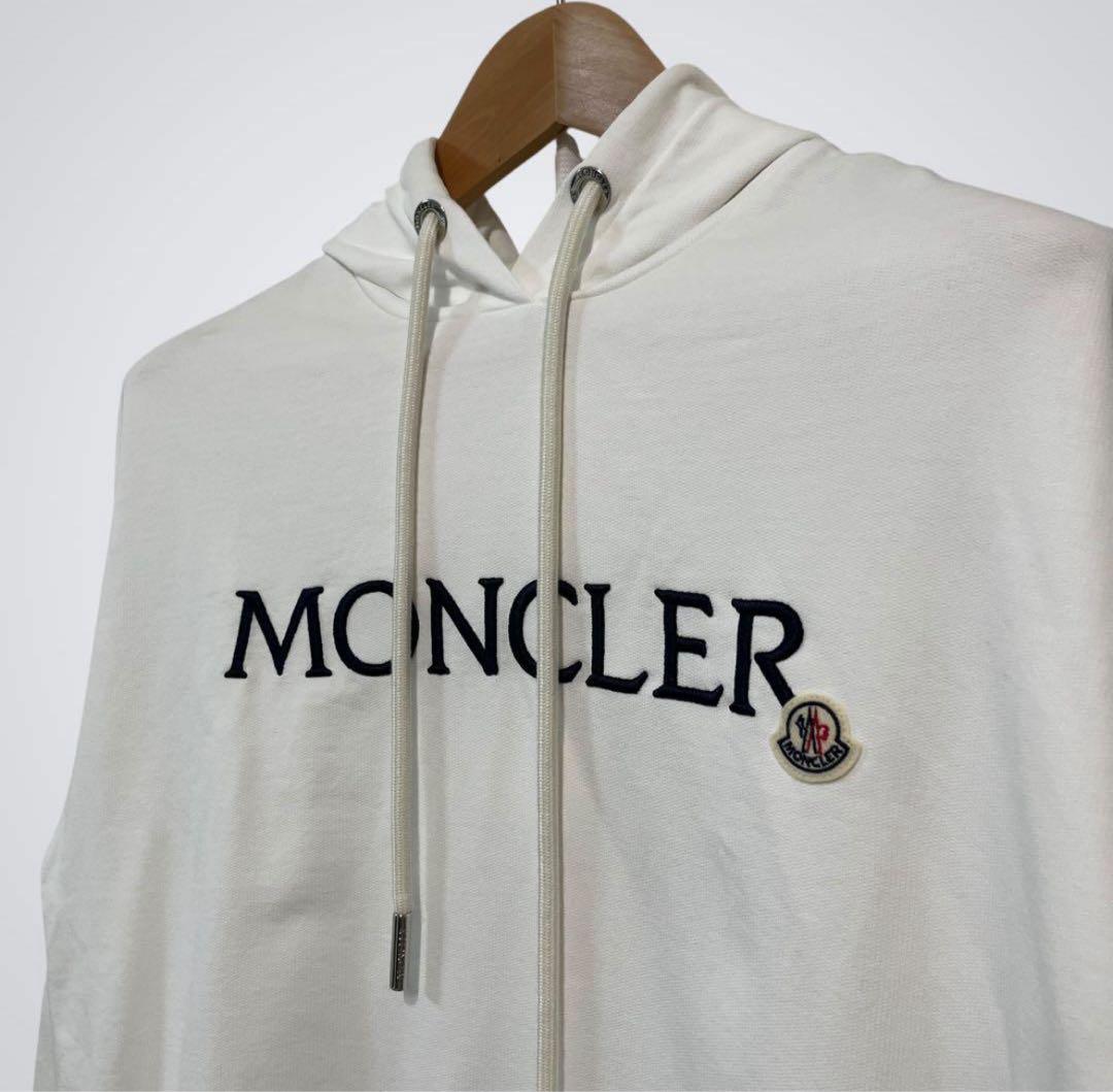 モンクレール　パーカー　ホワイト　美品