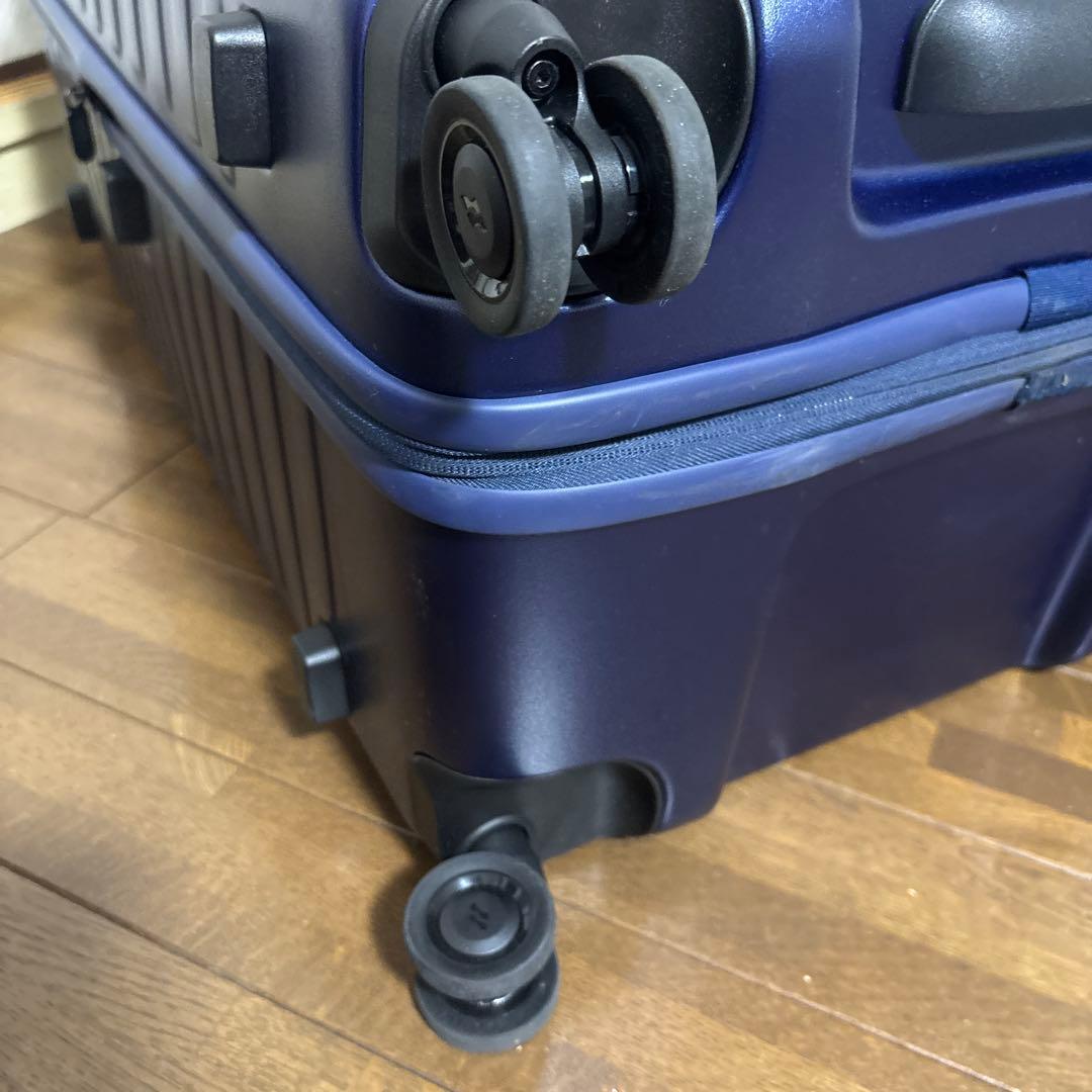 未使用　LOJEL ネイビー キャリケース