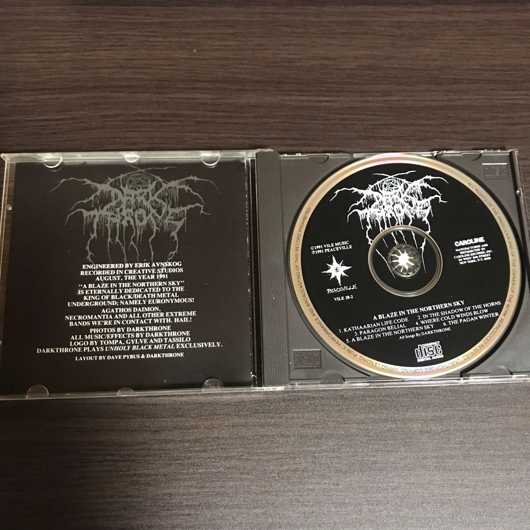 洋楽 Dark throne / a blaze in the northern sk