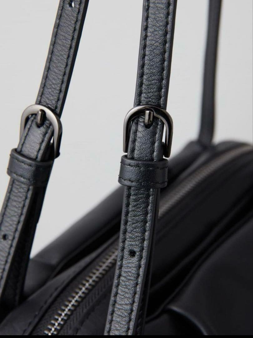 ear PAPILLONNER コロンボストンバッグ ブラック