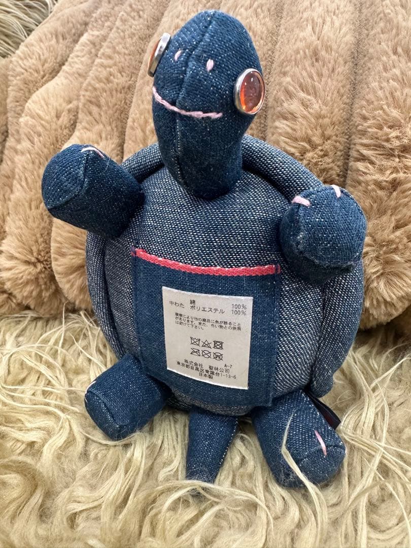 ハリウッドランチマーケット　カメ