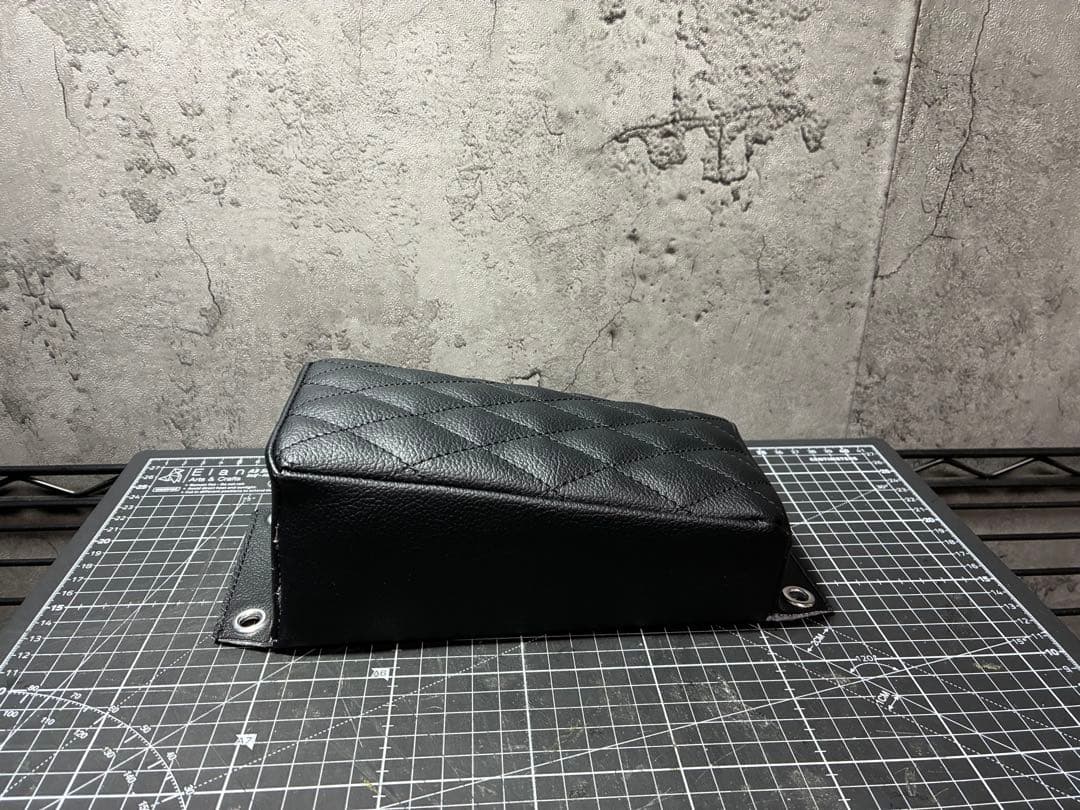 73ピリオンパッド ピリオンシート ベイツ　ハーレー　トライアンフ　チョッパー