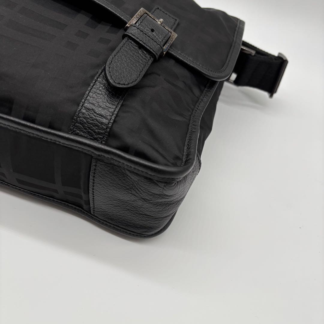 ✨極美品✨ バーバリー ブラックレーベル メッセンジャー ショルダー バッグ 黒