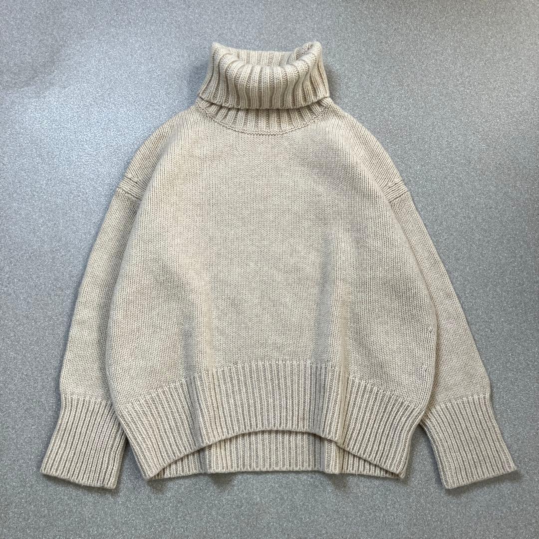 ギャルリー ヴィー ファインウールタートルネックプルオーバー ニット