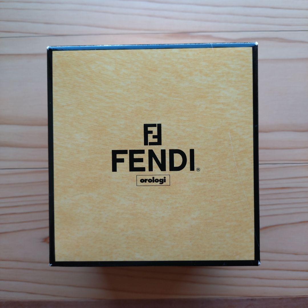 フェンディFENDI 腕時計 シルバー
