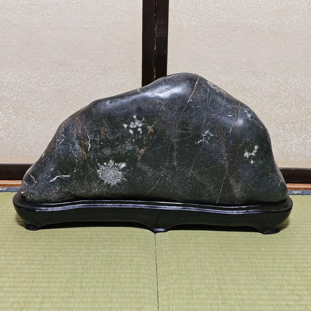 根尾菊花石18kg 台座付き　岐阜県根尾谷産　銘石水石鑑賞石