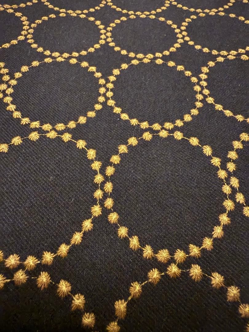 ミナペルホネン使用スツール　イス　椅子　チェア オットマン　インテリア　家具