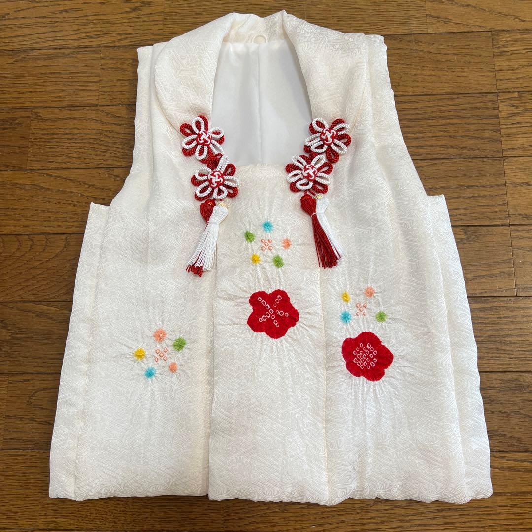 七五三用 白いベスト 赤い花　絞り（49センチ）