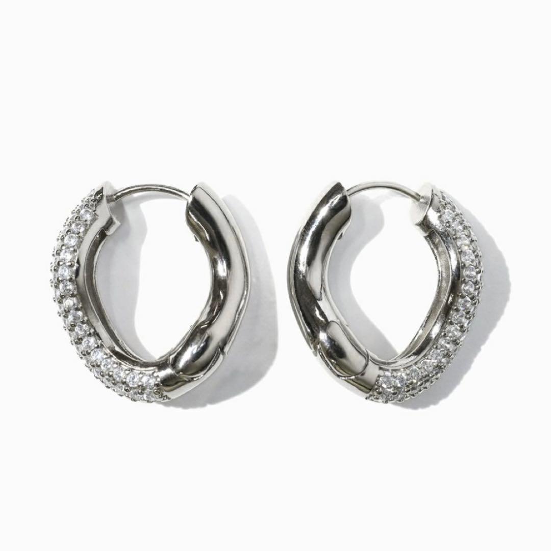 STELLAR HOLLYWOOD チェーンライクシャイニーピアス(シルバー)