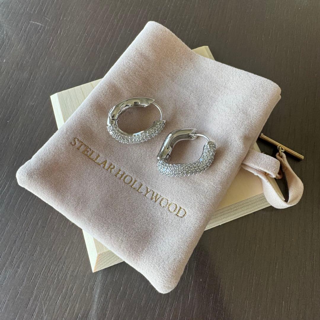 STELLAR HOLLYWOOD チェーンライクシャイニーピアス(シルバー)