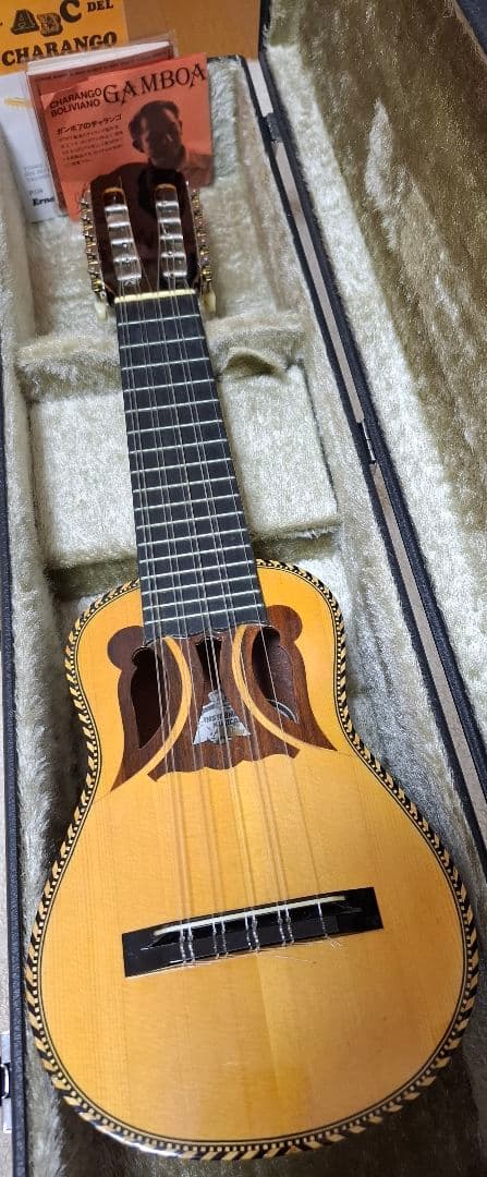 チャランゴ ガンボア　ハードケース付き