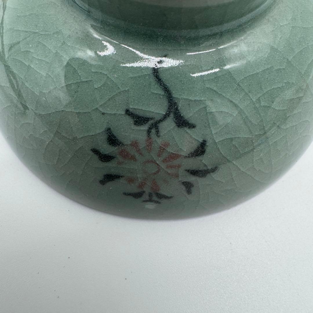 木箱付 作家物 ぐい呑み 青磁 貫入 共箱 酒器