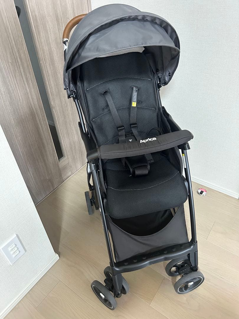 Aprica マジカルエアークッションAD B型ベビーカー カラー/グレー