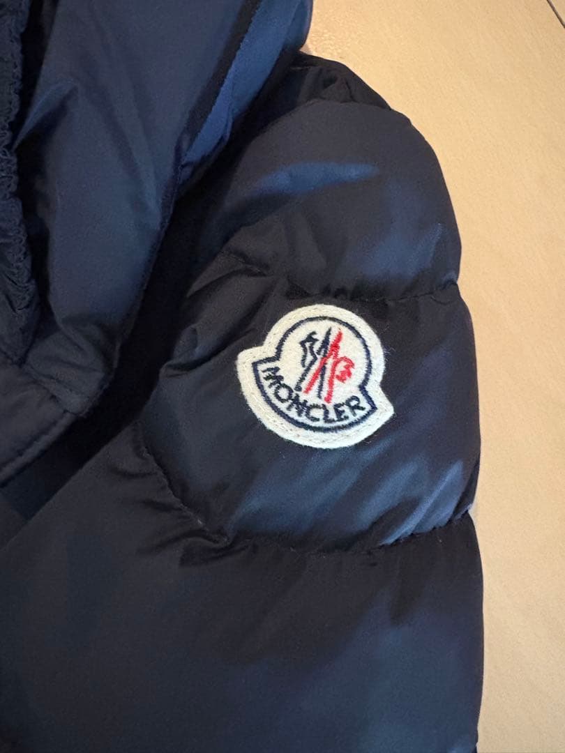 〔専用〕MONCLER ネイビー ダウンジャケット美品　ミリエル00