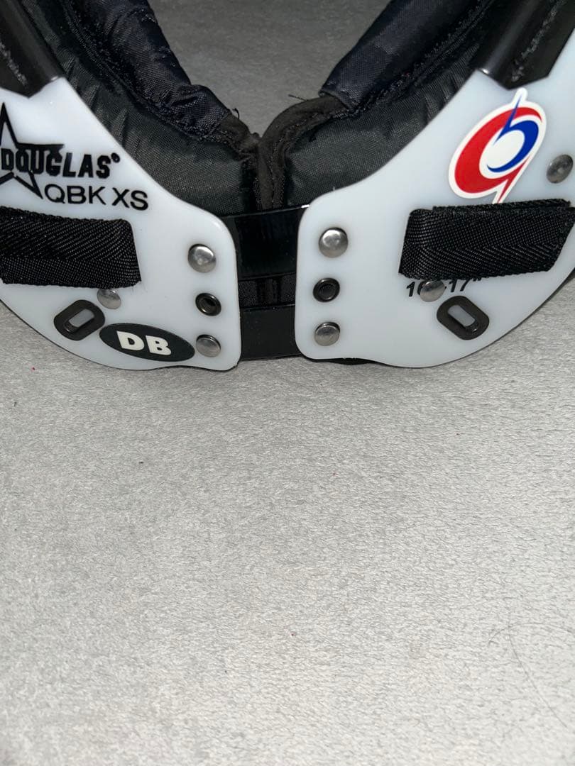 アメフト DOUGLAS ダグラス ショルダーパッド　CP-DB-SP XS