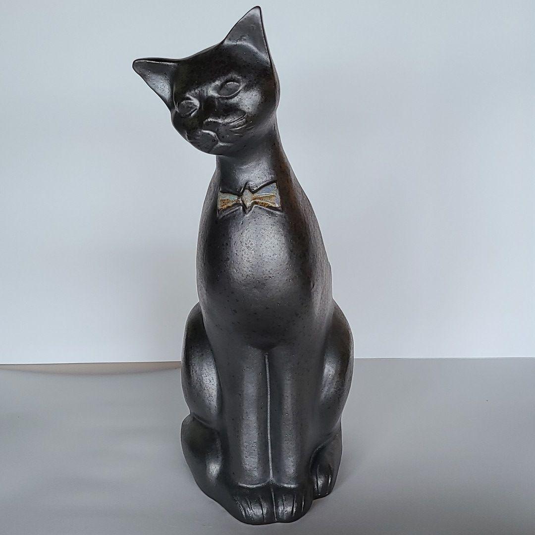 信楽焼傘立て  ねこレリーフ 高さ６３cm