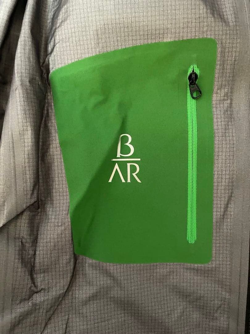 No.6　希少新品未使用Arcteryx Beta AR Mデッドストック