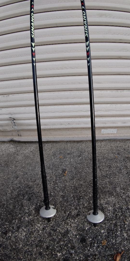 スキー用ストック 黒 赤