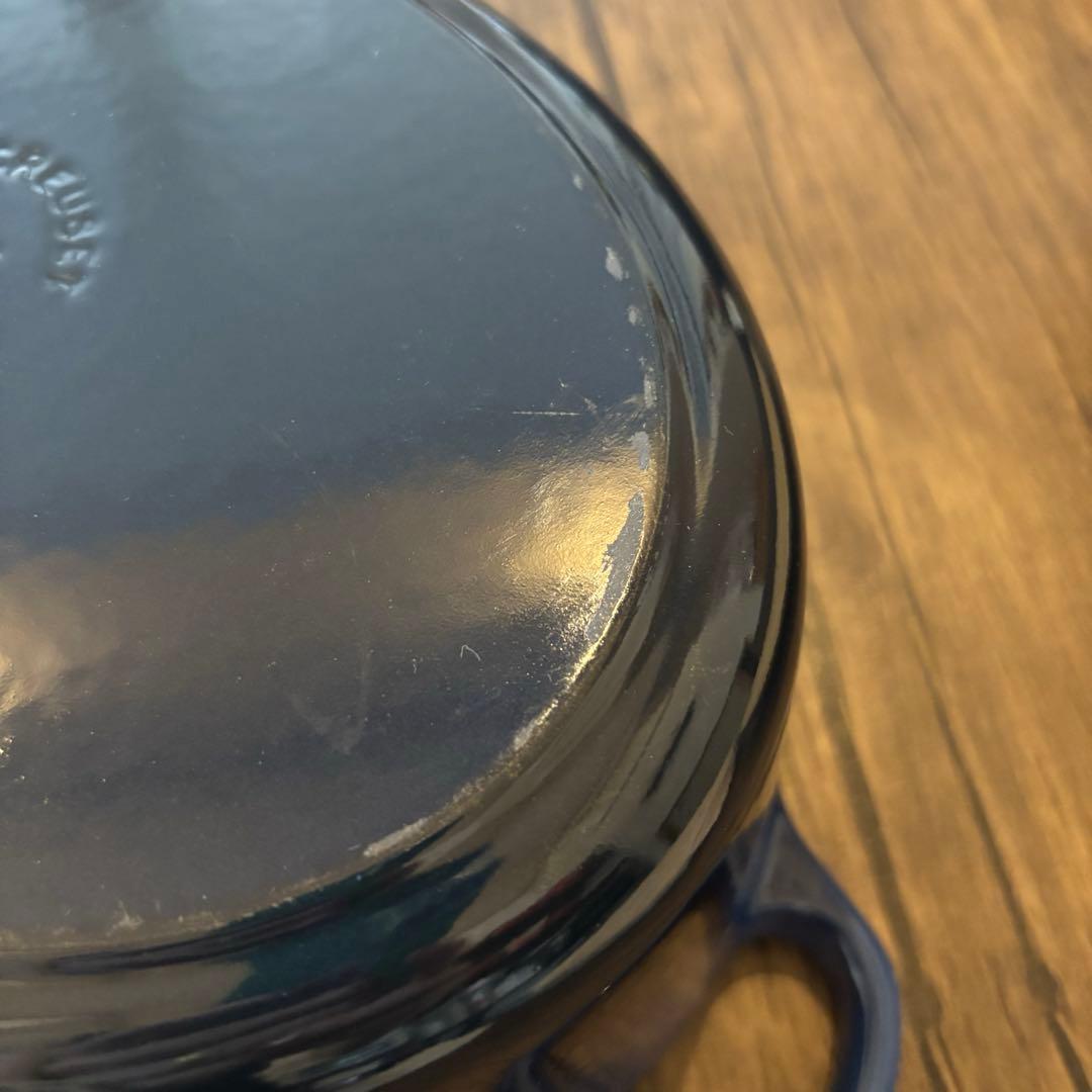 ない！Le Creusetココットロンド22カシス＋オーバル25ラピス