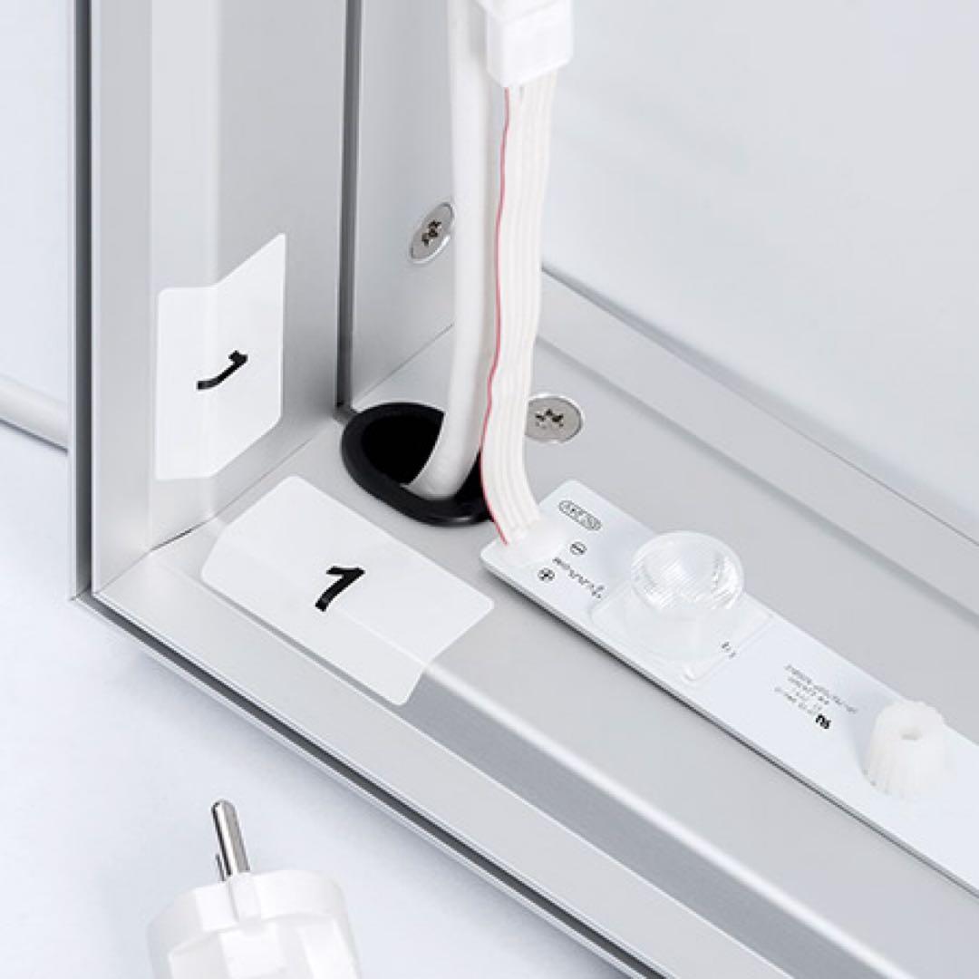 ① オクタルミナ　LED フレーム　3000/3600mm OCTANORM