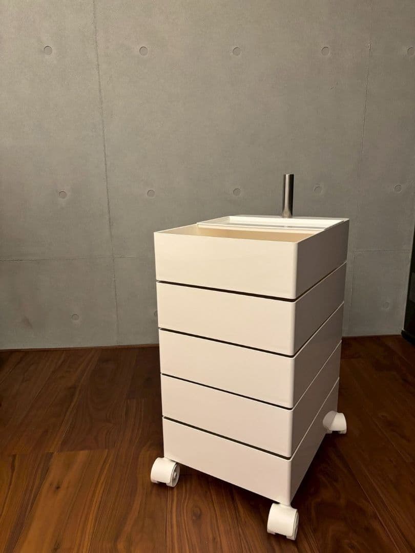 MAGIS 360 コンテナ 5段　ホワイト