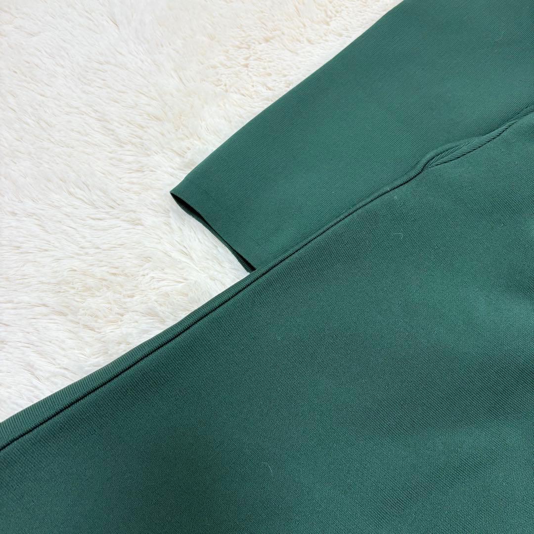 定価3、7万✨UN3D.ウェーブラインニットワンピース　ロングワンピース