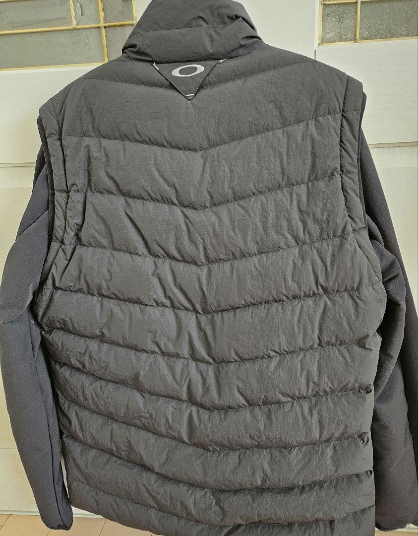 美品！オークリー ゴルフ ウェア メンズ スカル ダウン ジャケット（ＸL)