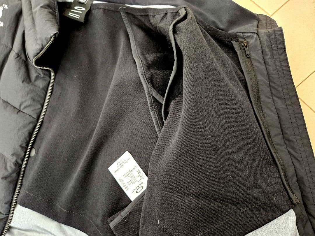 美品！オークリー ゴルフ ウェア メンズ スカル ダウン ジャケット（ＸL)