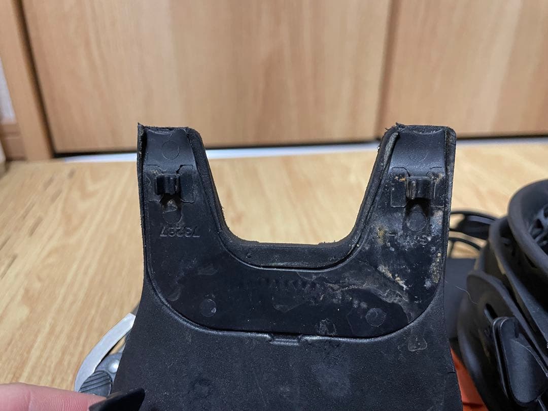 SALOMON HIGHLANDER 23-24 Sサイズ