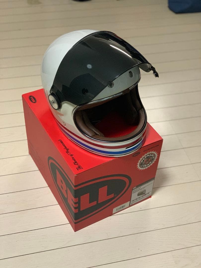 BELL BULLITT DLX ストライプパールホワイト　サイズXL