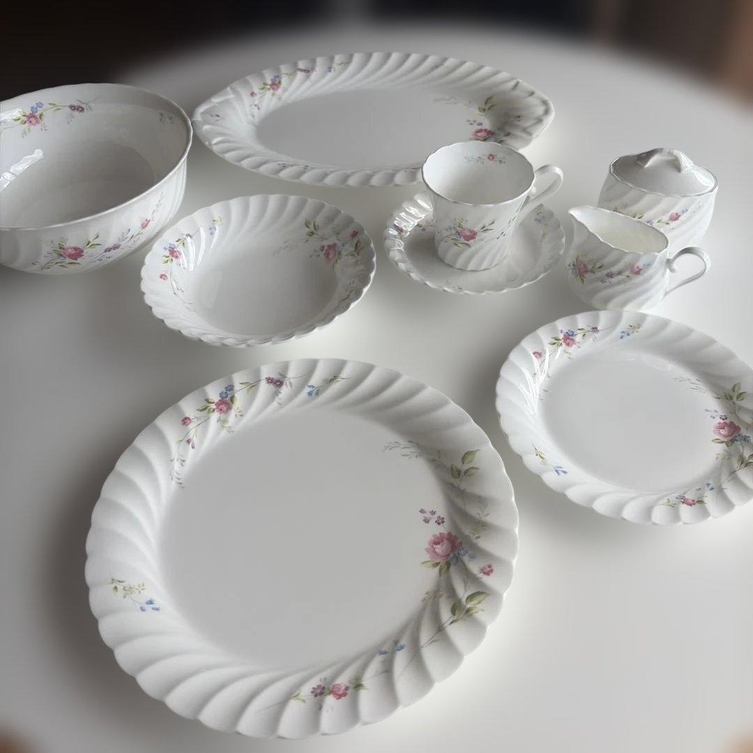 NIKKO ニッコー 白地花柄ビンテージ チャイナウェア44点セット