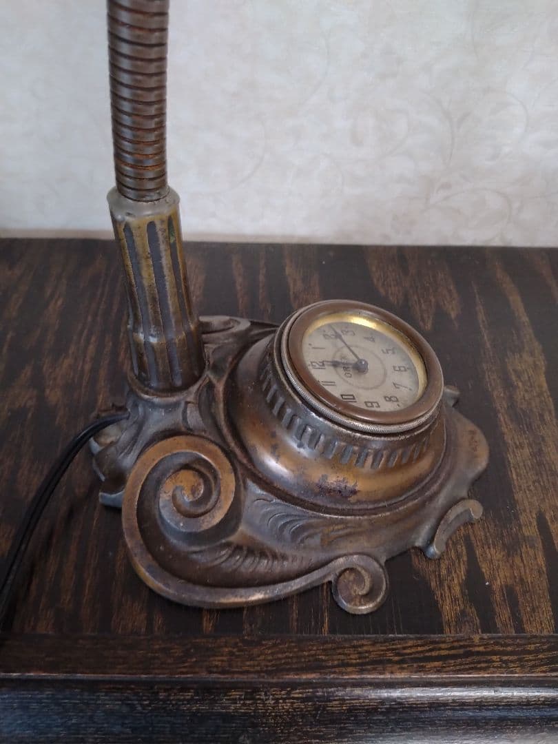 アメリカンビンテージ　レトロ　アンティーク　 ブロンズデスクライト　時計付き照明