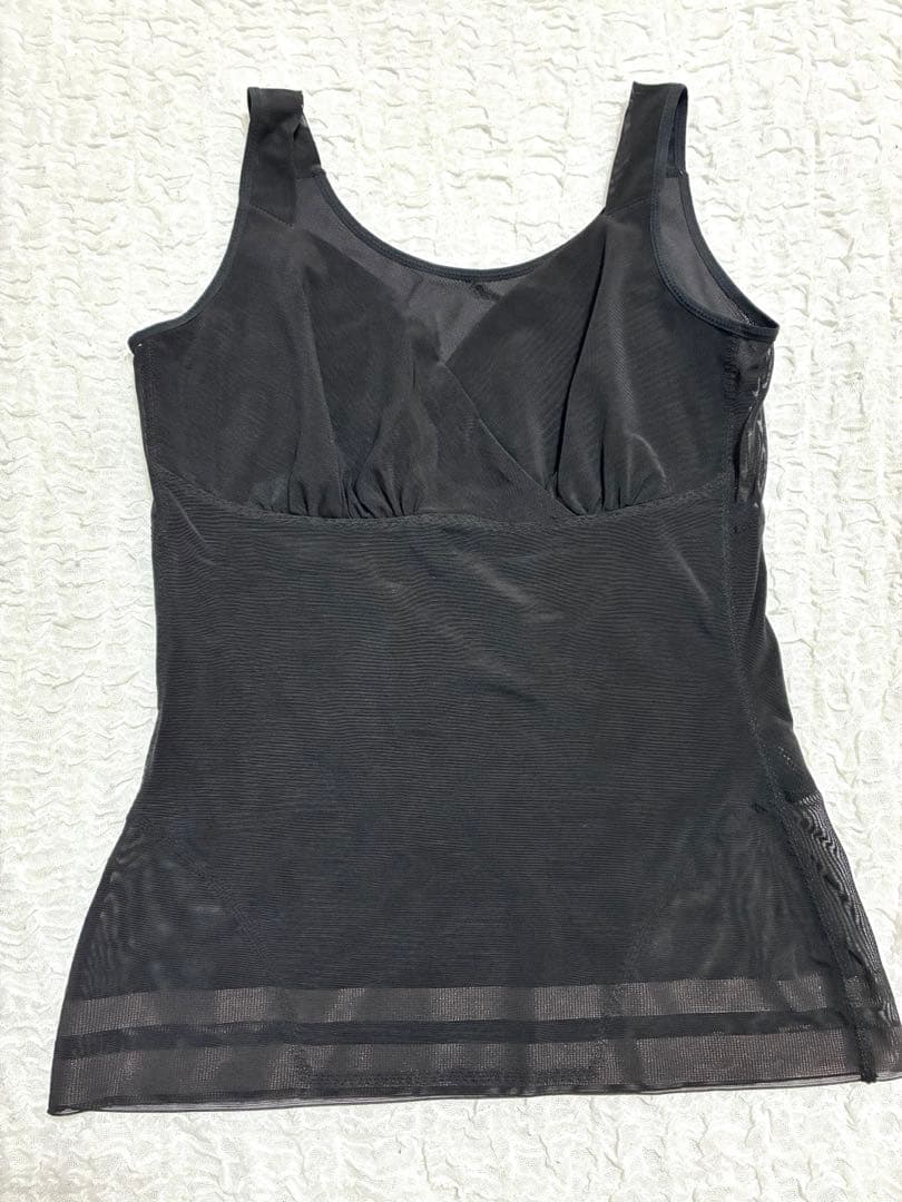 専用　未使用　マルコ　シェイプアップインナー LL　黒　キャミソール　２枚