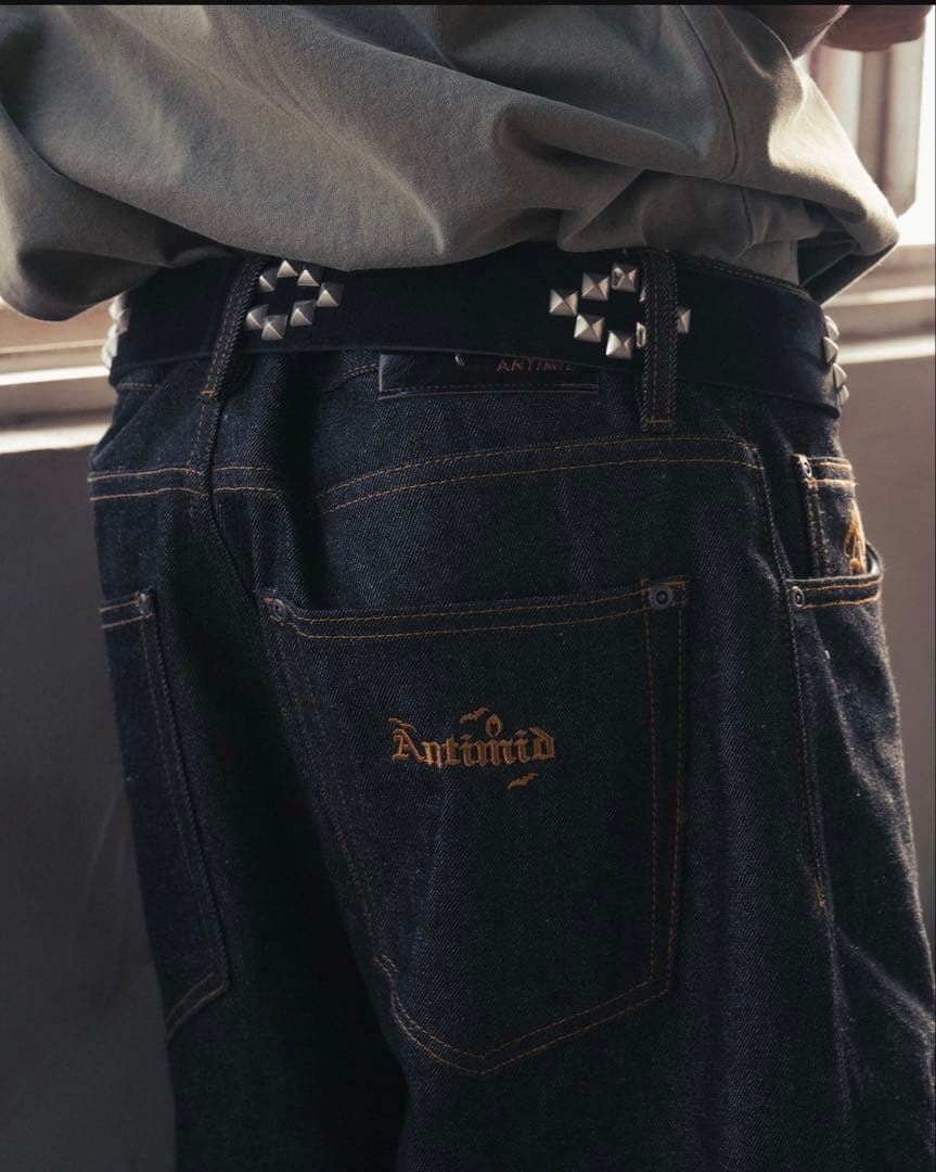 「即完売品」ANTIMID STUDS BELT