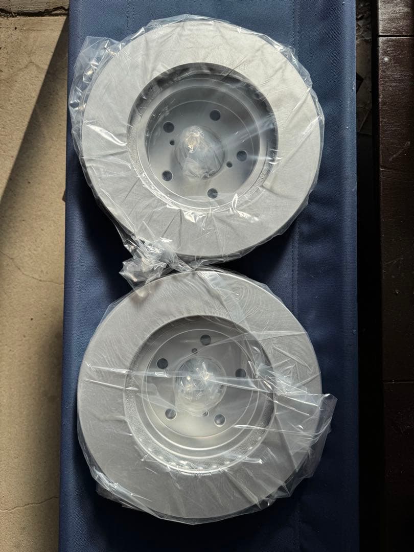 スバル　インプレッサフロントブレーキローター