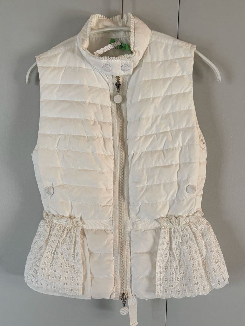 モンクレール　ダウンベスト　VALENSOLE　ナイロン　ホワイト　レース