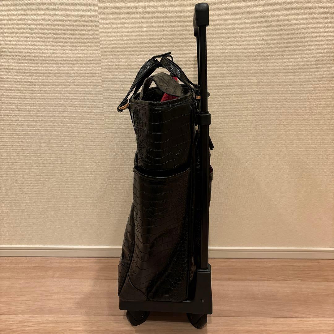スワニー　黒　クロコダイル調　キャリーバッグ