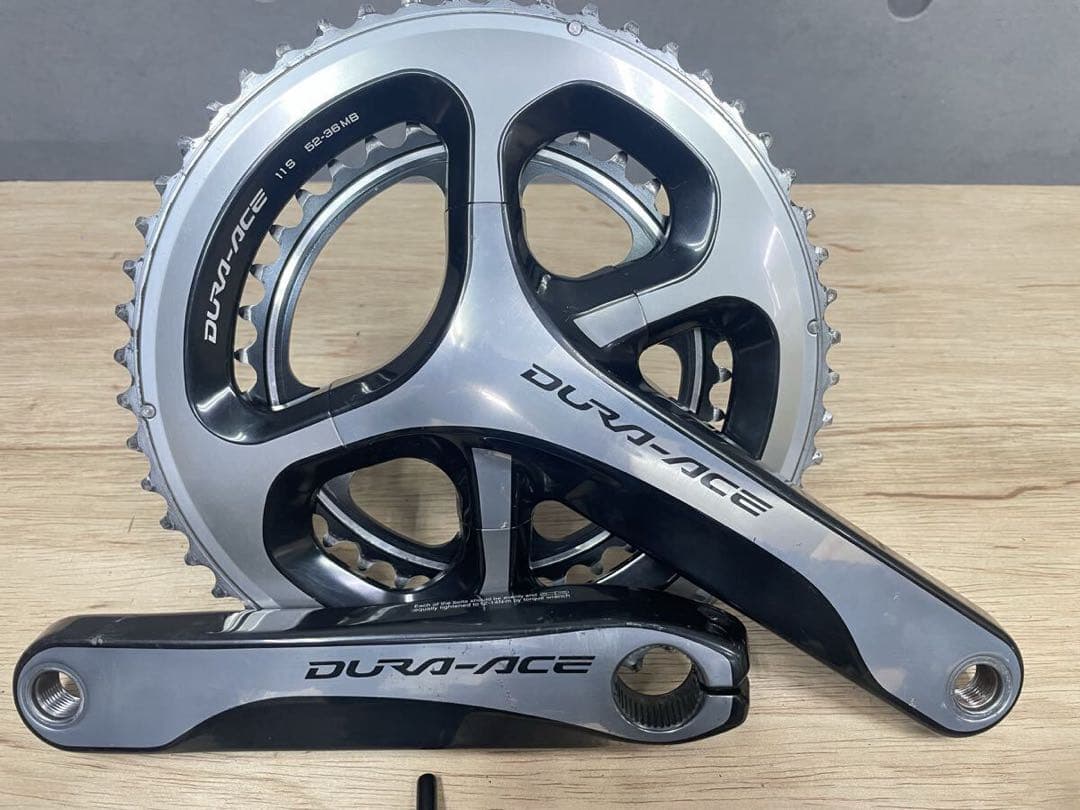 パーツ SHIMANO DURA-ACE FC-R9000