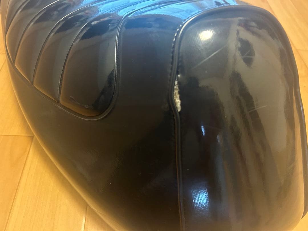 佐々木 大祐 シグナス4型バイクシート 黒 ストライプデザイン