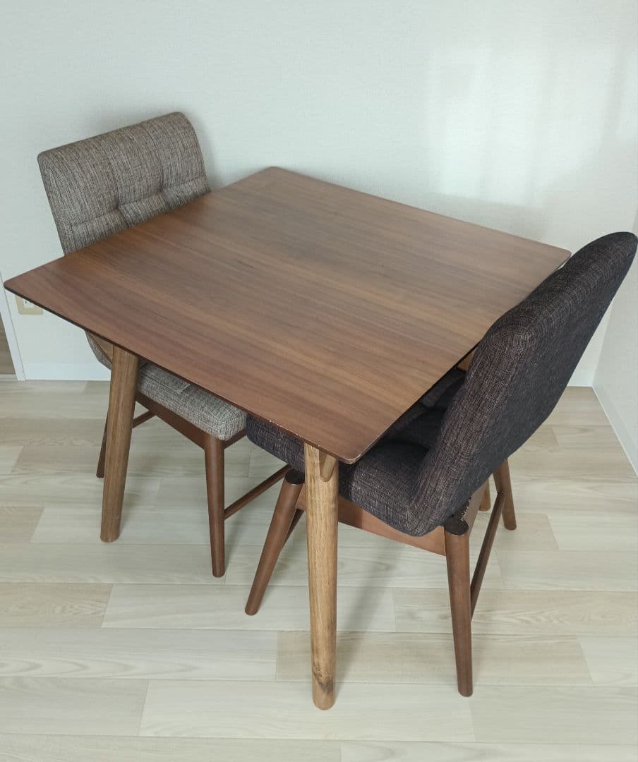 ニトリ　ダイニングテーブルセット　ウォールナット色