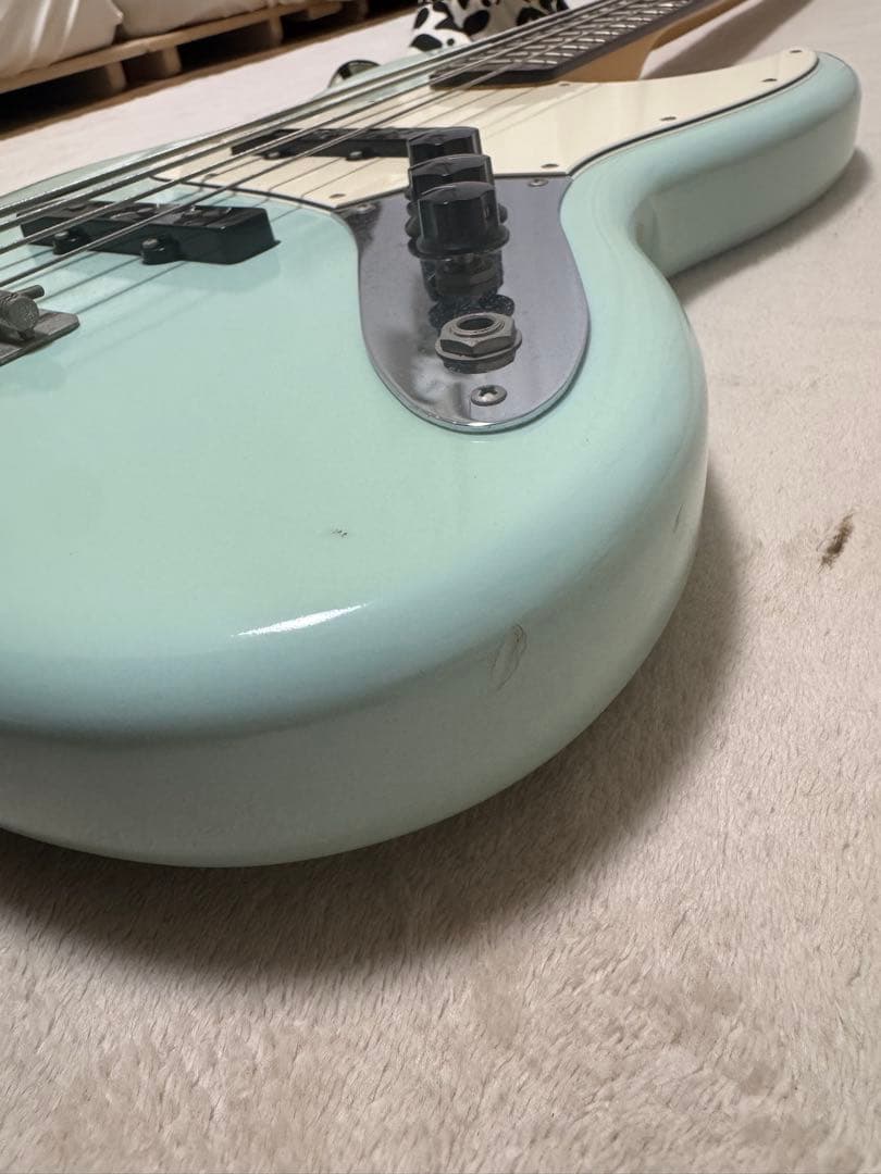 Edwards エレキベース ミントグリーン ストラップ付き